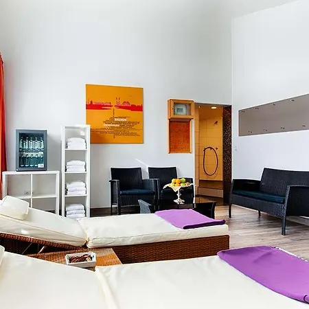 Garner Stuhr - A1 By Ihg מלון ברמן