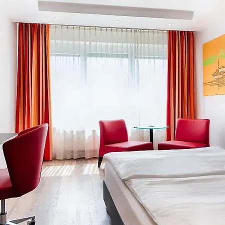 Garner Stuhr - A1 By Ihg מלון