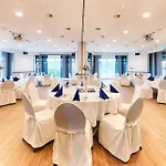 Garner Stuhr - A1 By Ihg 호텔 4*