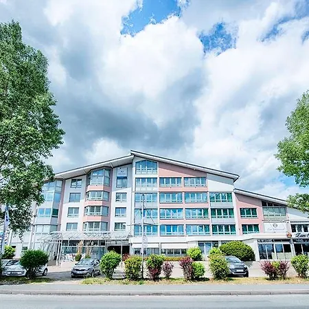 Hotel Select A1 Bremen-stuhr 4*