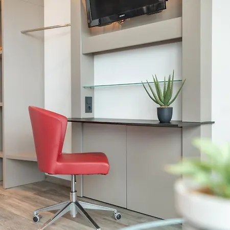 Select A1 Bremen-stuhr 4*