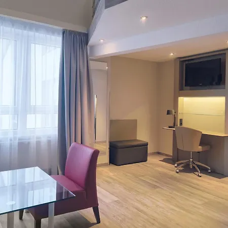 Garner Stuhr - A1 By Ihg 酒店