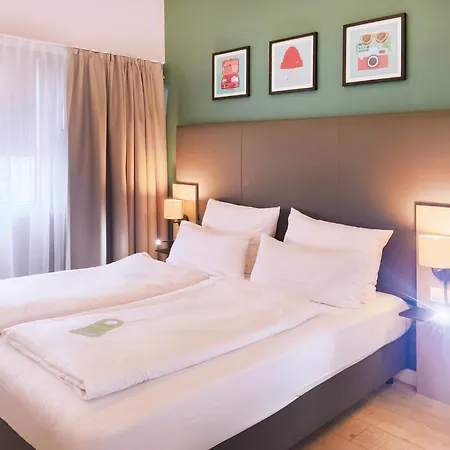 酒店 Garner Stuhr - A1 By Ihg 4*