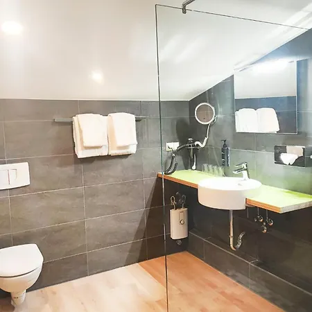 Otel Garner Stuhr - A1 By Ihg Bremen