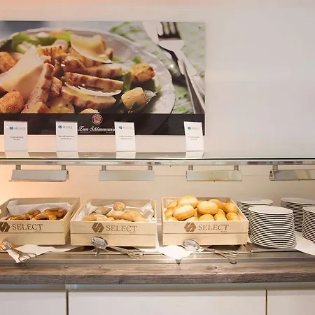 Garner Stuhr - A1 By Ihg Hotel