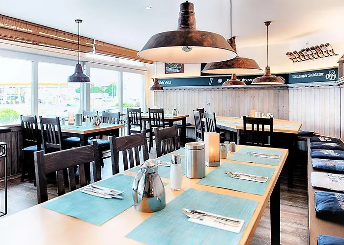 Garner Stuhr - A1 By Ihg Hotel