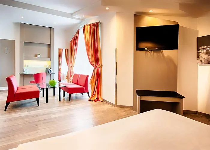 Garner Stuhr - A1 By Ihg Hotel Brémy