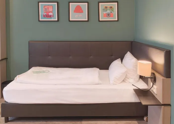 Garner Stuhr - A1 By Ihg Hotel 4*