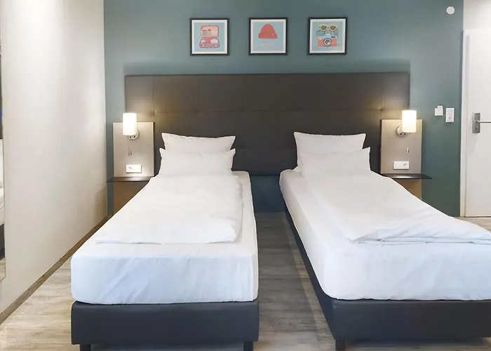 Garner Stuhr - A1 By Ihg Brémy