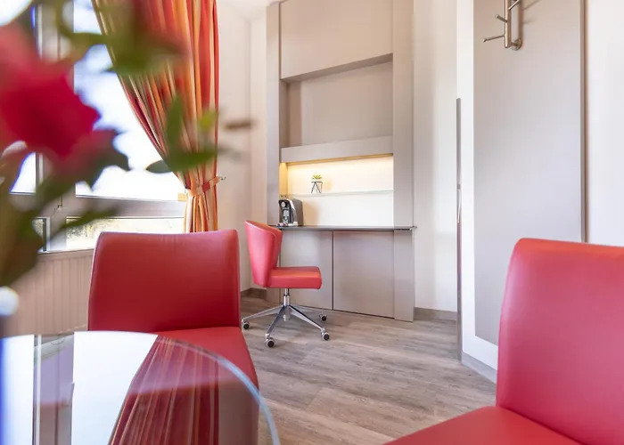 Garner Stuhr - A1 By Ihg Hotel